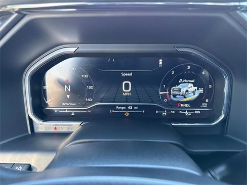 Used 2024 GMC Sierra 2500 AT4 w/ Technology Package image 26