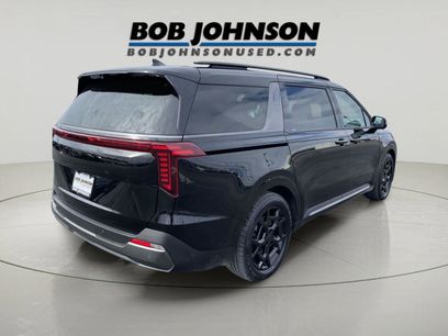 Used 2025 Kia Carnival SX Prestige