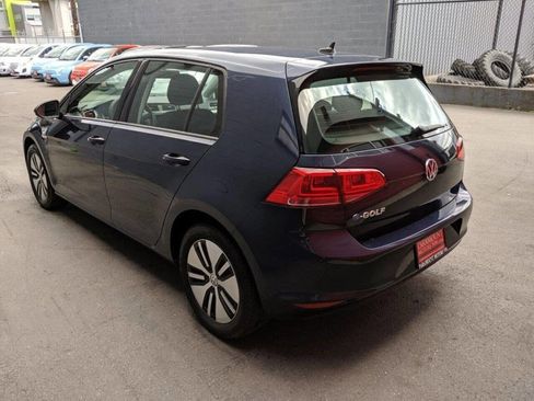 Used 2016 Volkswagen e-Golf SE w/ DC Fast Charging Package image 5