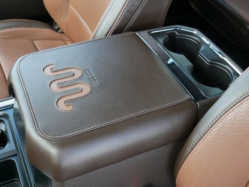 Used 2024 Ford F250 King Ranch image 40