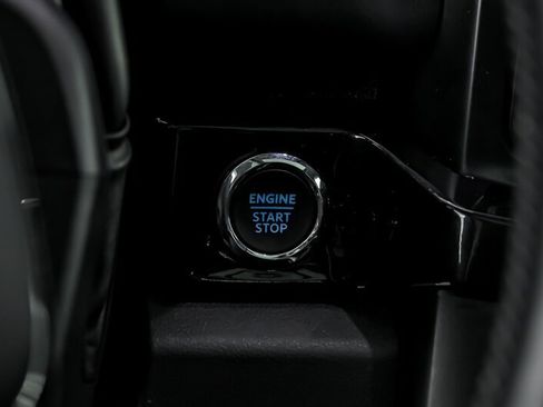 Used 2024 Ford F250 Lariat w/ Lariat Ultimate Package AWD/4WD image 26