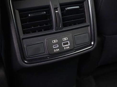 Used 2026 Subaru Forester Limited AWD/4WD image 24
