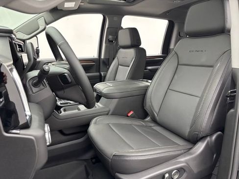 New 2026 GMC Sierra 2500 Denali w/ Denali Reserve Package AWD/4WD image 21