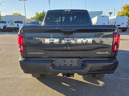New 2026 RAM 2500 Laramie w/ Sport Appearance Package AWD/4WD image 4