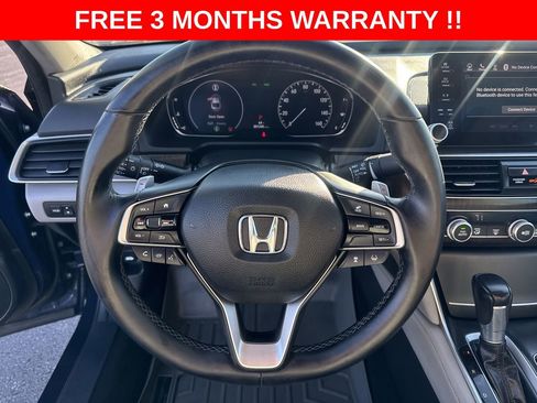 Used 2018 Honda Accord Touring image 15
