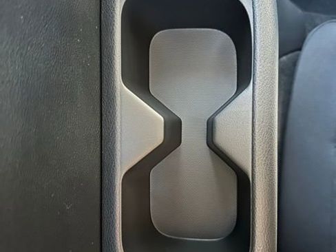 New 2025 Nissan Pathfinder SV w/ SV Premium Package image 23