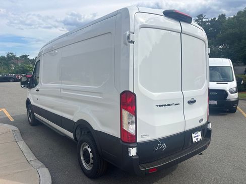 New 2026 Ford Transit 250 148 Medium Roof RWD image 5
