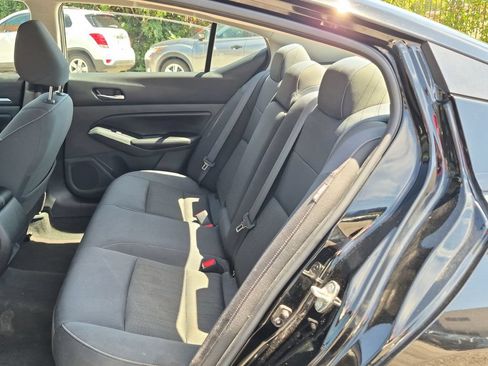 Certified 2022 Nissan Altima 2.5 SV FWD image 28