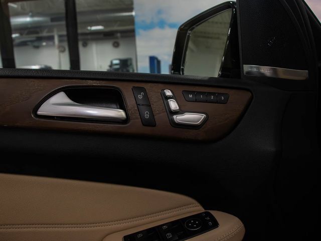Used 2019 Mercedes-Benz GLS 450 4MATIC image 14