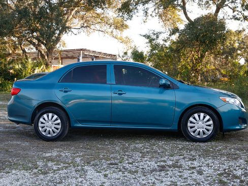 Used 2009 Toyota Corolla S image 13