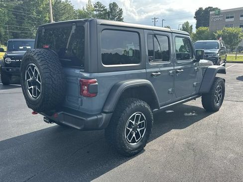 Used 2024 Jeep Wrangler Unlimited Rubicon AWD/4WD image 8