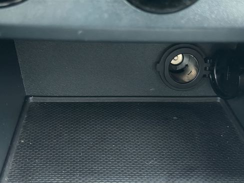 Used 2019 Subaru Impreza 2.0i image 30