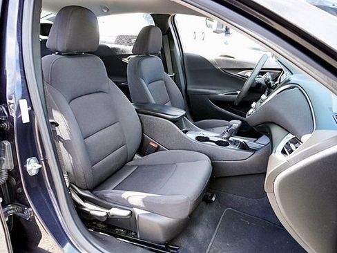 Used 2023 Chevrolet Malibu LT w/ Driver Confidence Package FWD image 12