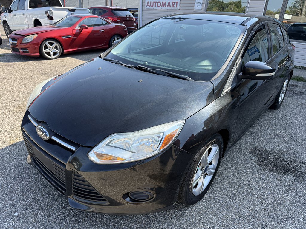 Used 2014 Ford Focus SE FWD image 2