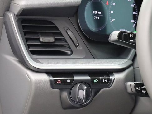 Used 2021 Porsche 911 Carrera S image 31