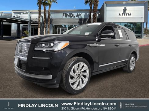 Used 2024 Lincoln Navigator Premiere image 1