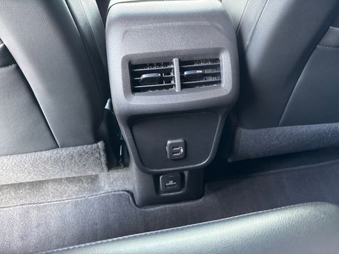 Used 2023 Chevrolet Equinox RS w/ RS Leather Package image 15