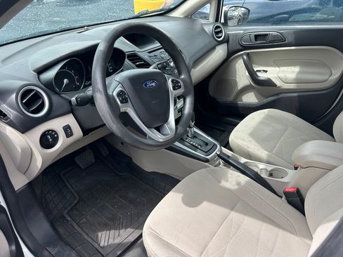 Used 2019 Ford Fiesta SE FWD image 10