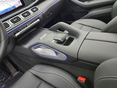 New 2026 Mercedes-Benz GLE 450 4MATIC image 9