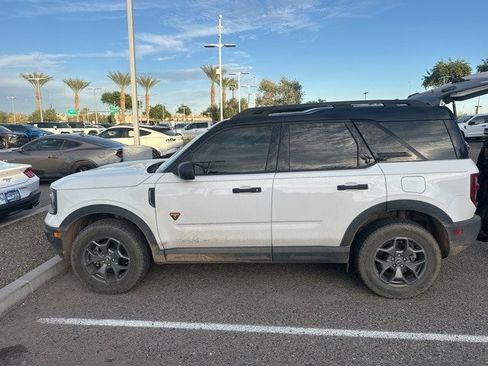 Used 2023 Ford Bronco Sport Badlands image 11
