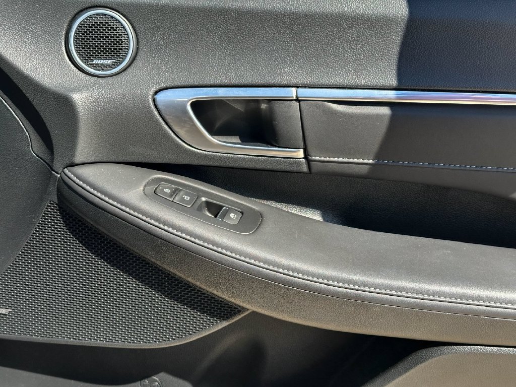 Used 2023 Hyundai Sonata Limited FWD image 25