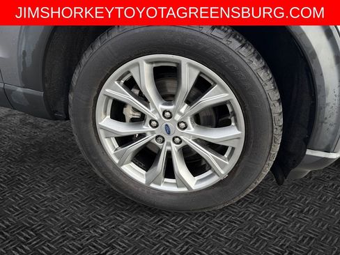 Used 2021 Ford Explorer Limited w/ Equipment Group 301A image 11