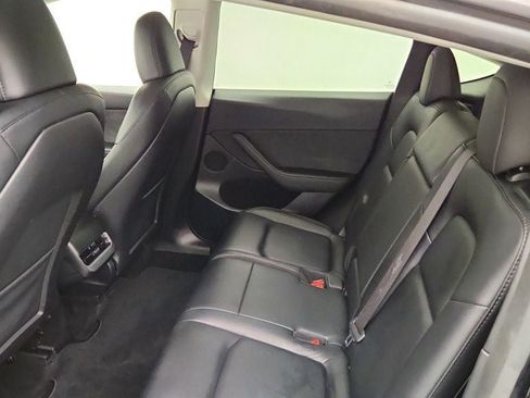 Used 2023 Tesla Model Y AWD image 26