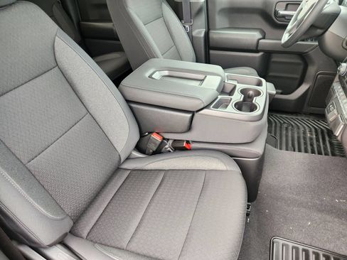 New 2026 Chevrolet Silverado 1500 Custom Trail Boss w/ LPO, Dark Essentials Package AWD/4WD image 15