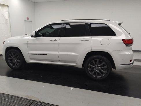 Used 2019 Jeep Grand Cherokee High Altitude AWD/4WD image 3
