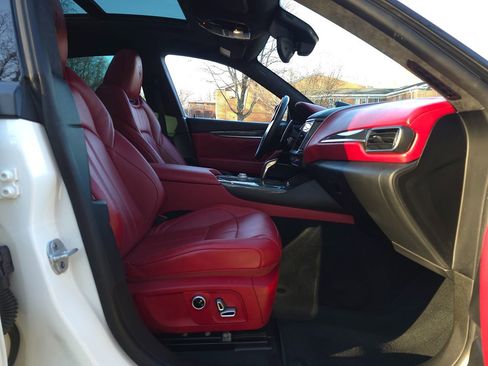 Used 2022 Maserati Levante GT image 21