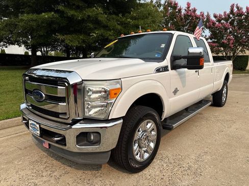 Used 2016 Ford F350 Lariat w/ Lariat Ultimate Package AWD/4WD image 4