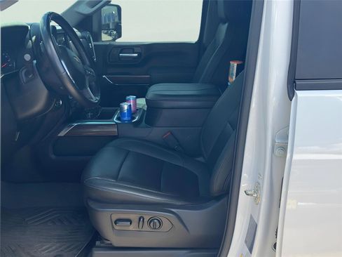 Used 2023 Chevrolet Silverado 2500 LT w/ All Star Edition AWD/4WD image 4