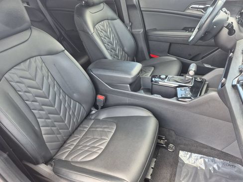 Used 2023 Kia Sportage X-Pro Prestige AWD/4WD image 17