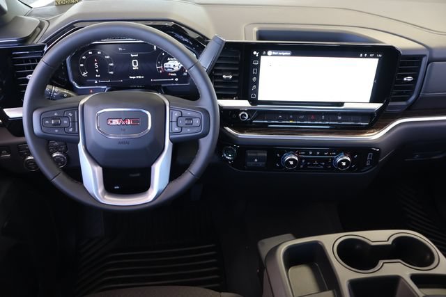 New 2026 GMC Sierra 1500 SLE w/ Max Trailering Package AWD/4WD image 18