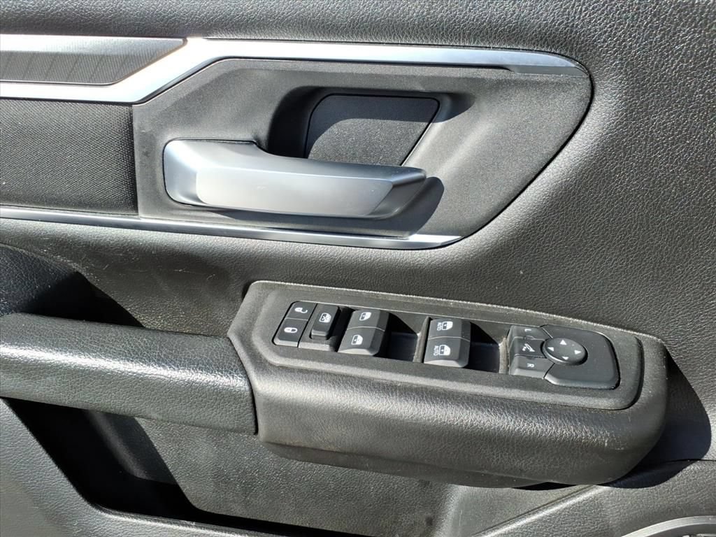 Used 2025 RAM 1500 Big Horn AWD/4WD image 13