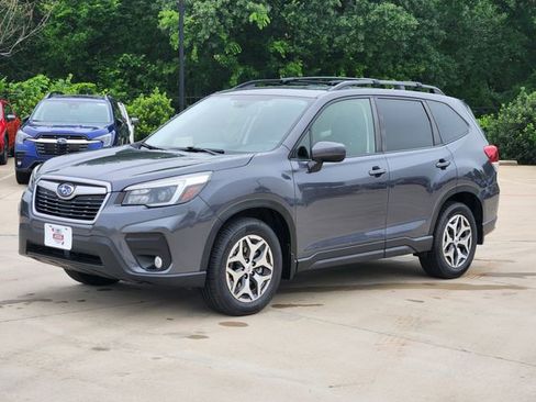Used 2021 Subaru Forester Premium w/ Popular Package #1 image 3