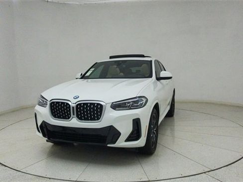 Used 2025 BMW X4 xDrive30i image 69