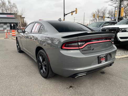 Used 2023 Dodge Charger SXT w/ Blacktop Package image 7