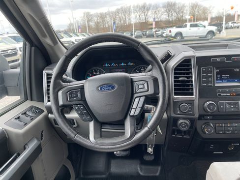 Used 2016 Ford F150 XLT w/ Equipment Group 301A Mid image 16