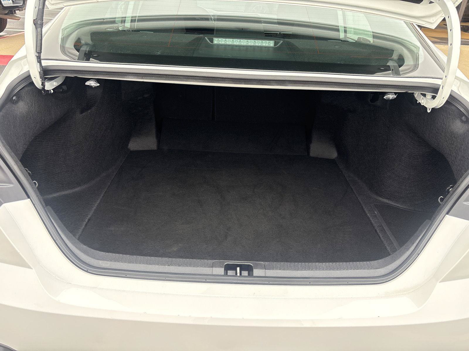 Used 2025 Toyota Camry LE FWD image 11