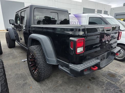 Used 2020 Jeep Gladiator Rubicon w/ Cold Weather Group image 3
