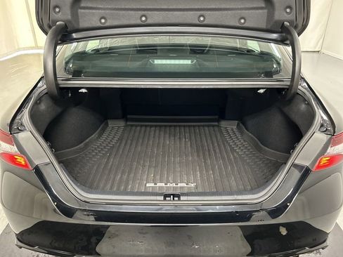 Used 2022 Toyota Camry SE AWD/4WD image 21
