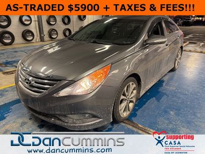 Used 2014 Hyundai Sonata SE w/ Premium Package 04