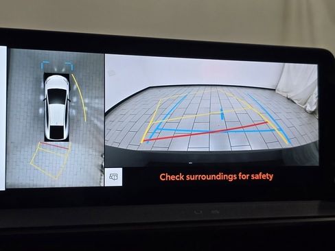 New 2026 Toyota Prius Plug-In Hybrid image 6