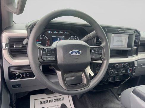Used 2025 Ford F450 XL AWD/4WD image 11
