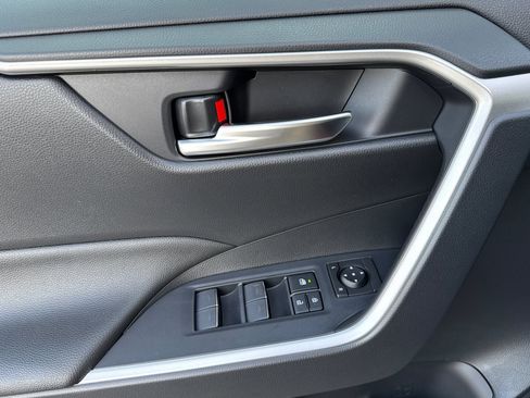 New 2025 Toyota RAV4 XLE image 11