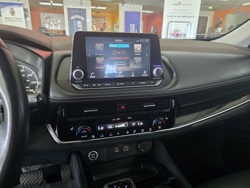 Used 2021 Nissan Rogue SL AWD/4WD image 31