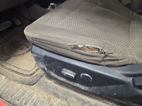 Used 2017 Ford F250 XLT w/ XLT Value Package image 6