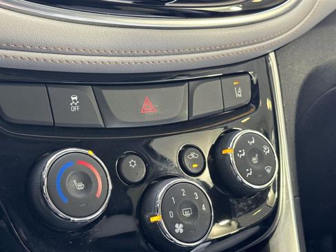 Used 2019 Chevrolet Trax Premier w/ LPO, Protection Package image 20