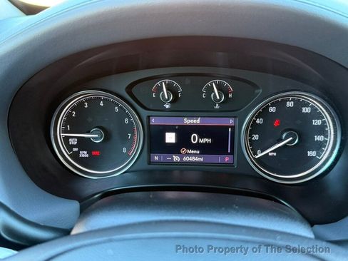 Used 2021 Buick Enclave Premium w/ Sun and Sites Package image 24